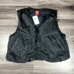 Nike Tech Woven Lightweight Vest Black Loose Men’s Size Large HM4262-010 $180